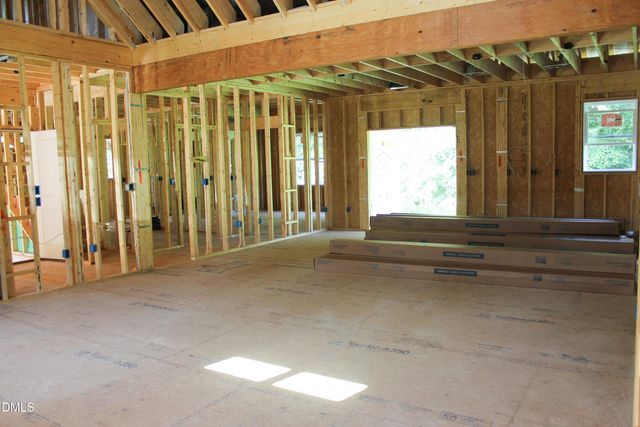 20 Home Place Lane, Zebulon, NC 27597