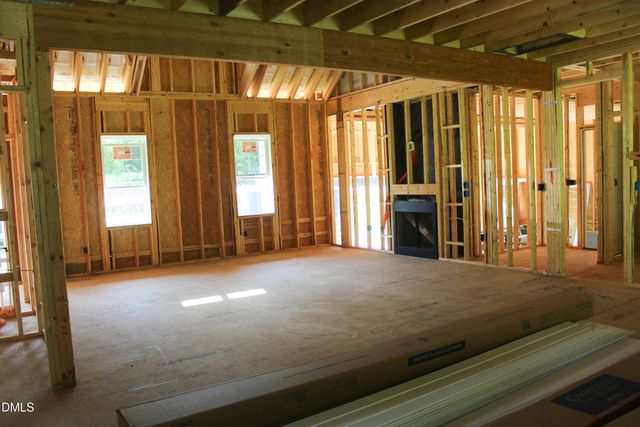 20 Home Place Lane, Zebulon, NC 27597