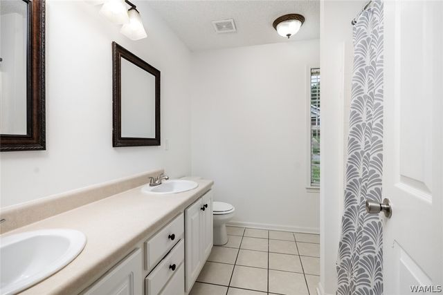 7711 FINDLEYS, Northport, AL 35473