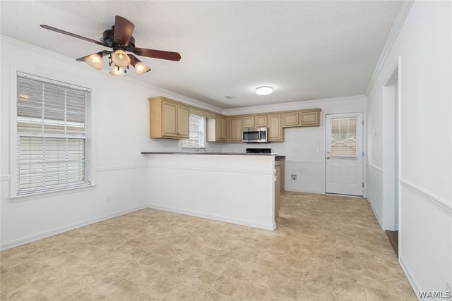 7711 FINDLEYS, Northport, AL 35473