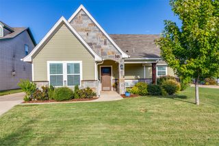 637 Kagen Court, Burleson, TX 76028