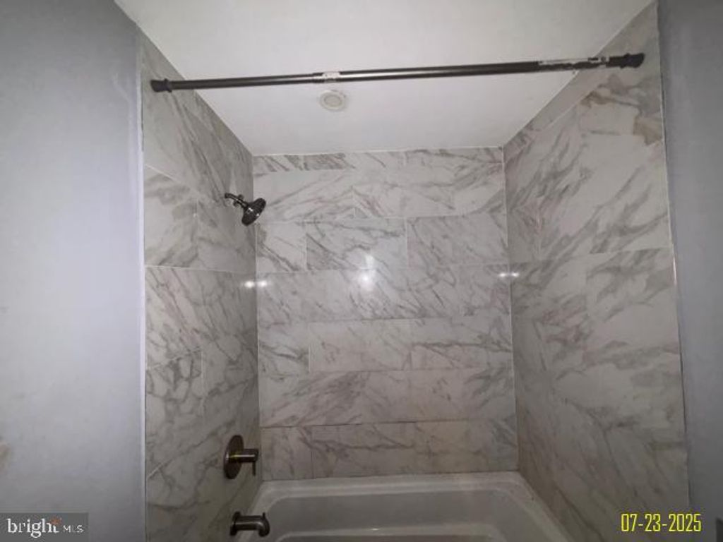 Image 43 of property listing at 4203 SPRINGWOOD AVE, Baltimore, MD 21206