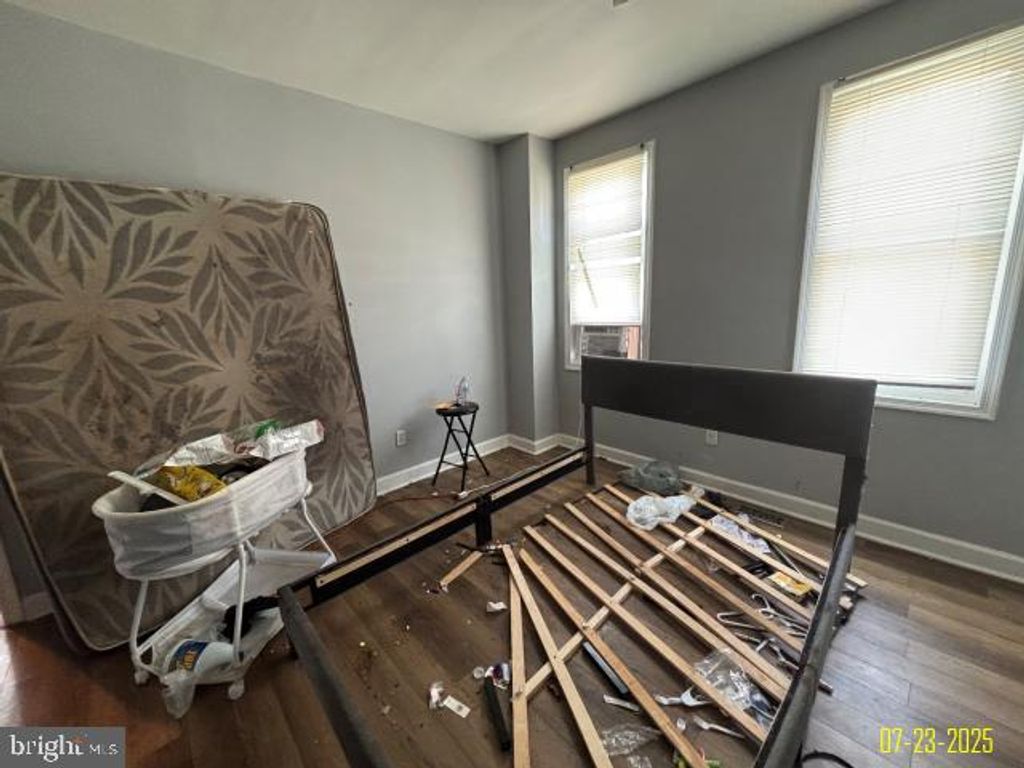 Image 57 of property listing at 4203 SPRINGWOOD AVE, Baltimore, MD 21206