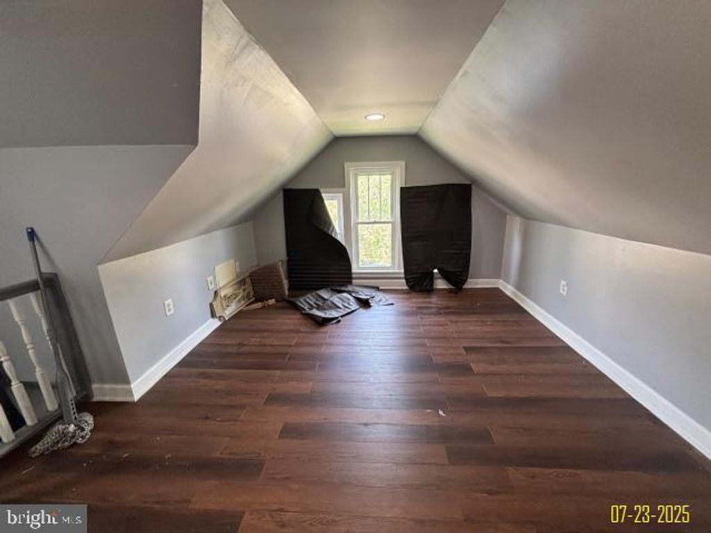 Image 60 of property listing at 4203 SPRINGWOOD AVE, Baltimore, MD 21206