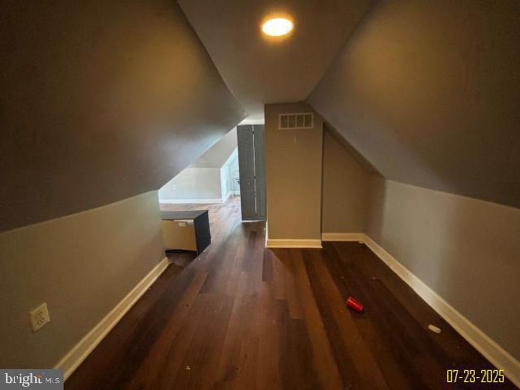 Image 62 of property listing at 4203 SPRINGWOOD AVE, Baltimore, MD 21206