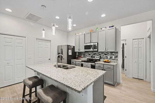 2851 Dietrich Avenue SE, Palm Bay, FL 32909