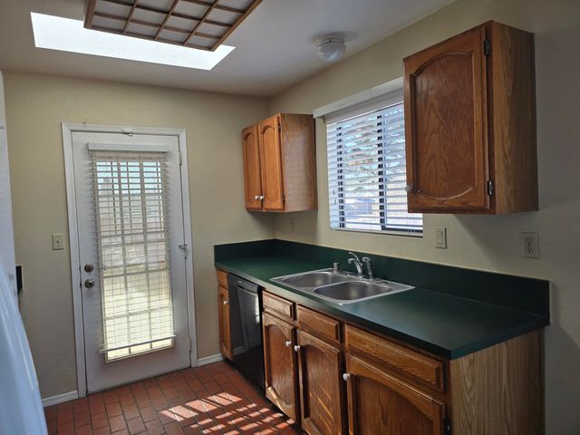 5231 Purcell Drive NE, Albuquerque, NM 87111