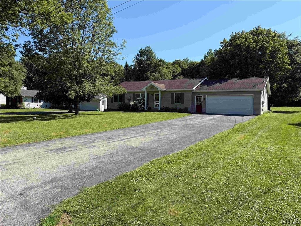 6678 Willow Terrace, Wales, NY 14139