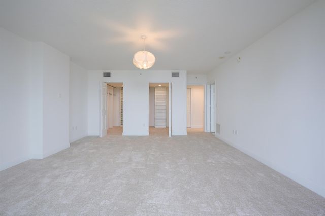 610 Clematis Street 700-702, West Palm Beach, FL 33401