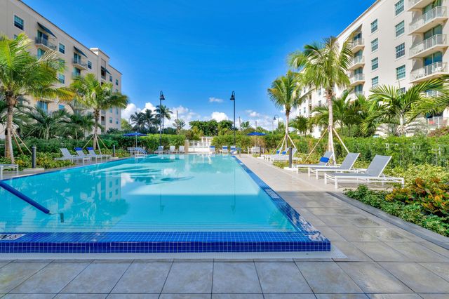 610 Clematis Street 700-702, West Palm Beach, FL 33401