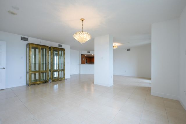 610 Clematis Street 700-702, West Palm Beach, FL 33401