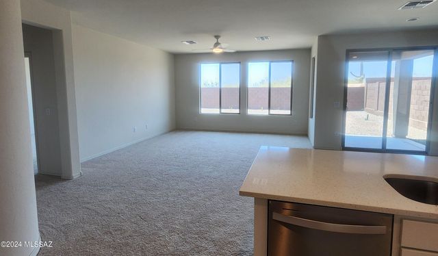 14449 N Saguaro Nest Trail, Marana, AZ 85658