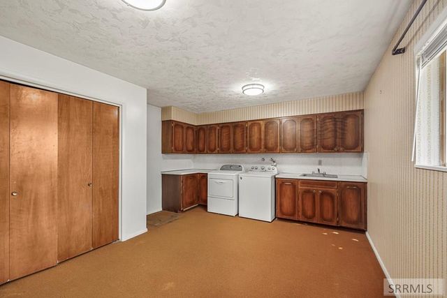 275 Park Street, Newdale, ID 83436