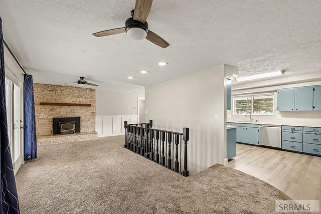 275 Park Street, Newdale, ID 83436