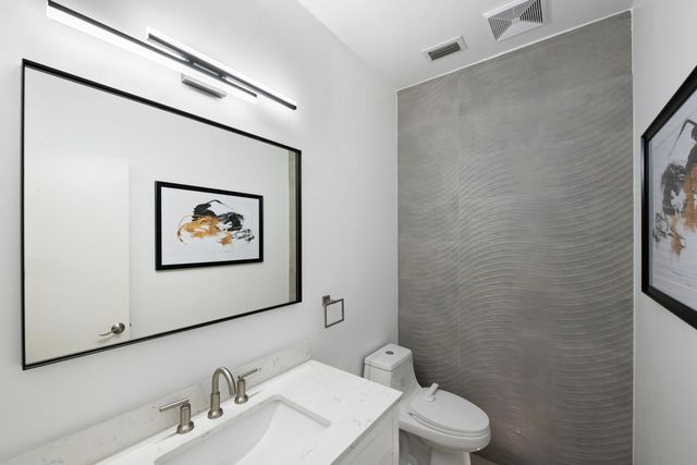 8505 NW 77th Street, Tamarac, FL 33321