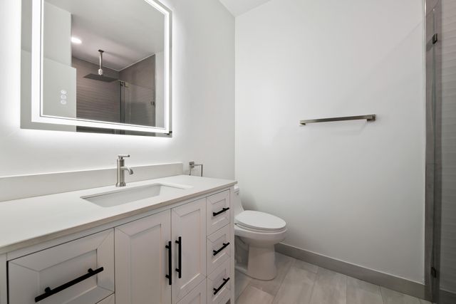 8505 NW 77th Street, Tamarac, FL 33321