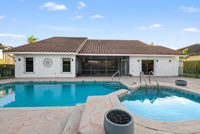 8505 NW 77th Street, Tamarac, FL 33321