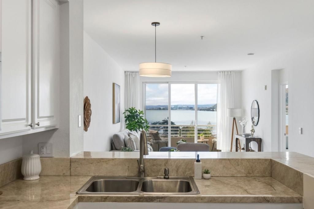 Image 13 of property listing at 101 Crescent Way 2108, San Francisco, CA 94134