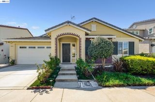 2904 Hanauma Bay Dr., Pittsburg, CA 94565