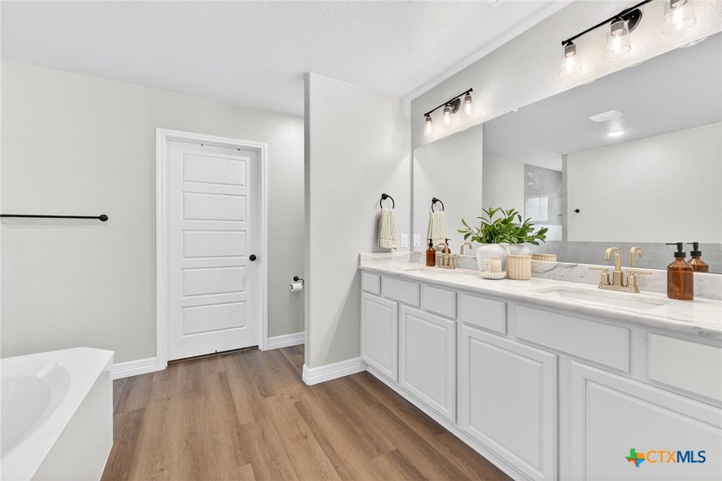 Image 23 of property listing at 203 Fawn Ridge Drive, Copperas Cove, TX 76522