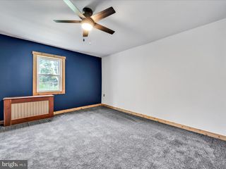 6 W WOOD ST, Pine Grove, PA 17963