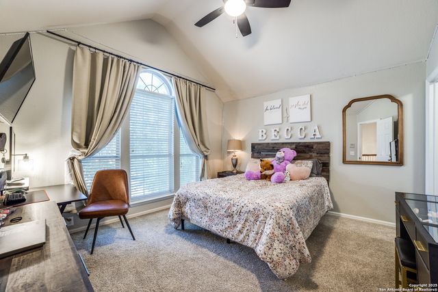 10106 RAMBLIN RIVER RD, San Antonio, TX 78251