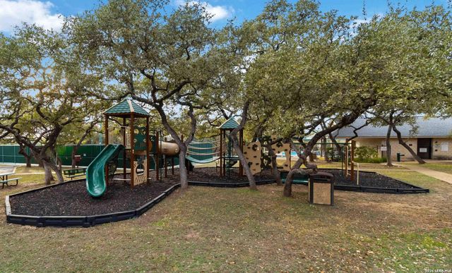 10106 RAMBLIN RIVER RD, San Antonio, TX 78251