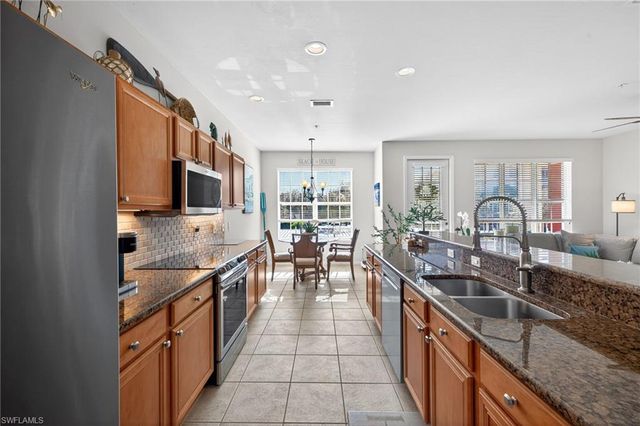 11751 Pasetto LN # 201, Fort Myers, FL 33908