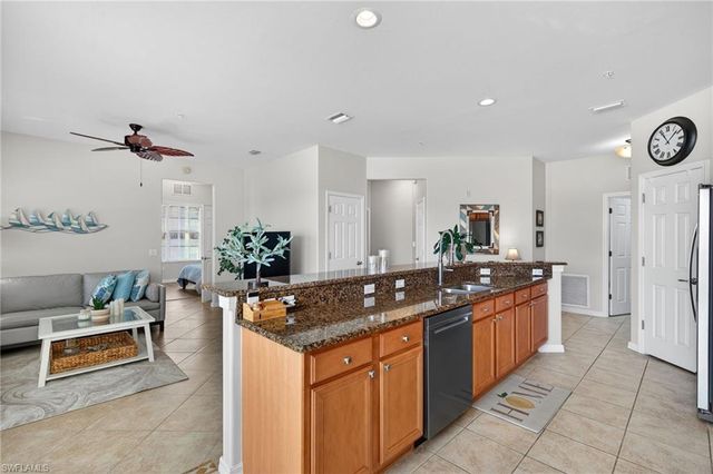 11751 Pasetto LN # 201, Fort Myers, FL 33908