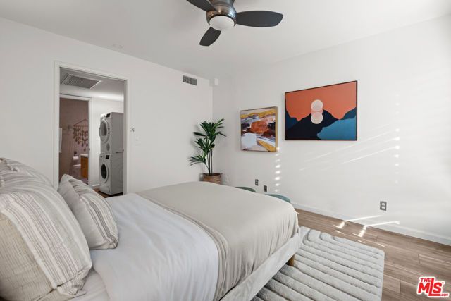 950 N Kings Road 342, West Hollywood, CA 90069