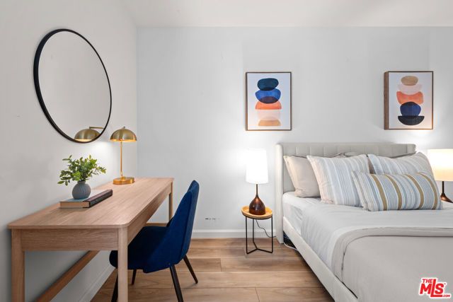 950 N Kings Road 342, West Hollywood, CA 90069