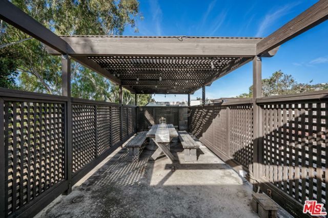 950 N Kings Road 342, West Hollywood, CA 90069