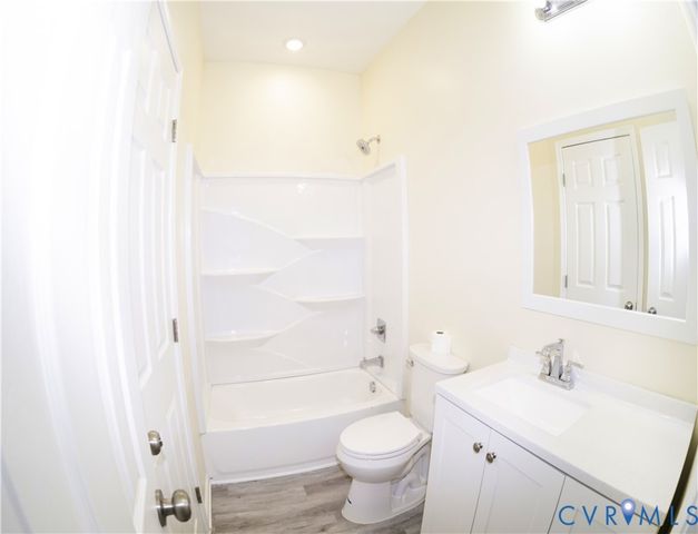 807 E 22nd St, Richmond, VA 23224