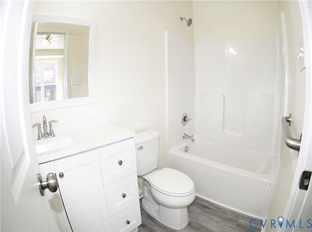 807 E 22nd St, Richmond, VA 23224