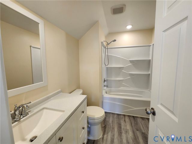 807 E 22nd St, Richmond, VA 23224