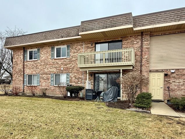 6S010 Steeple Run Drive 2D, Naperville, IL 60540