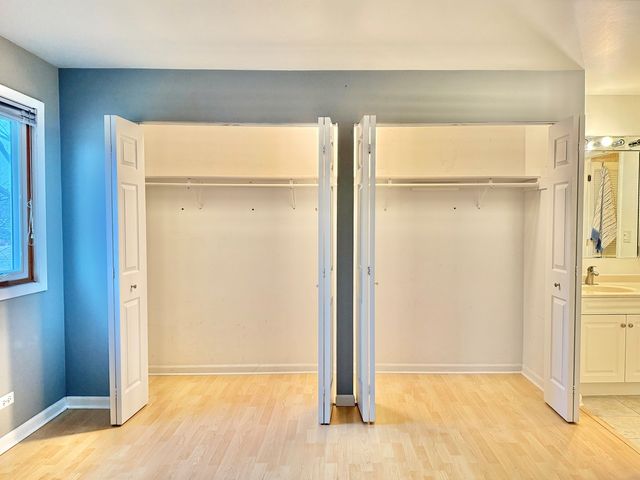 6S010 Steeple Run Drive 2D, Naperville, IL 60540