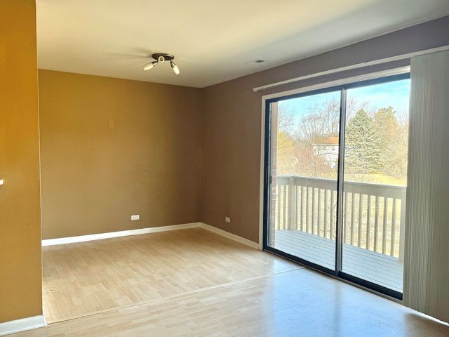 6S010 Steeple Run Drive 2D, Naperville, IL 60540