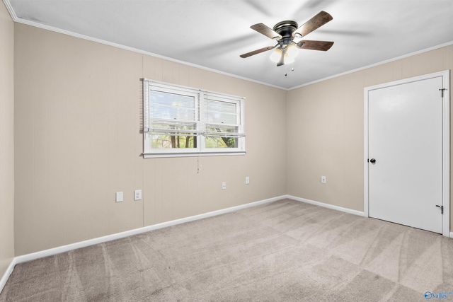 1402 11th Avenue SE, Decatur, AL 35601