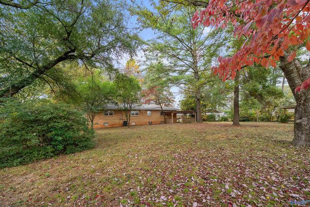 1402 11th Avenue SE, Decatur, AL 35601