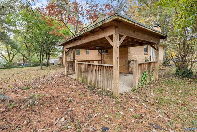 1402 11th Avenue SE, Decatur, AL 35601