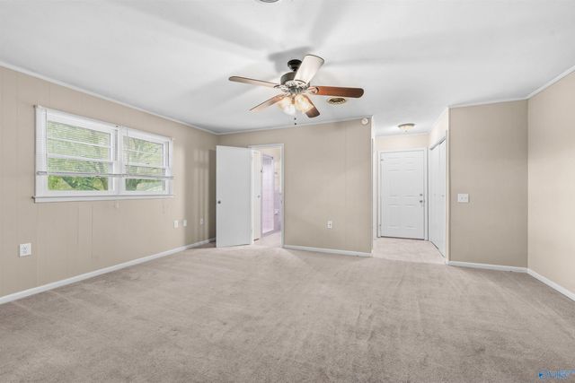 1402 11th Avenue SE, Decatur, AL 35601