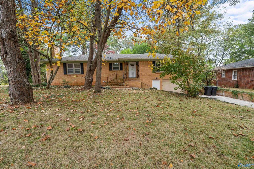 1402 11th Avenue SE, Decatur, AL 35601