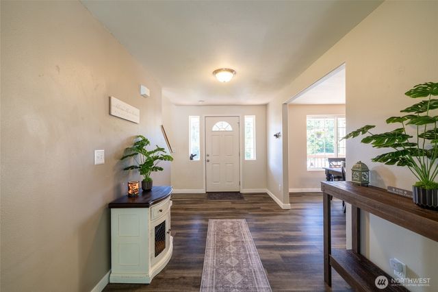 465 33 Sargent Road, Winlock, WA 98596