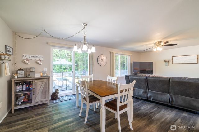 465 33 Sargent Road, Winlock, WA 98596