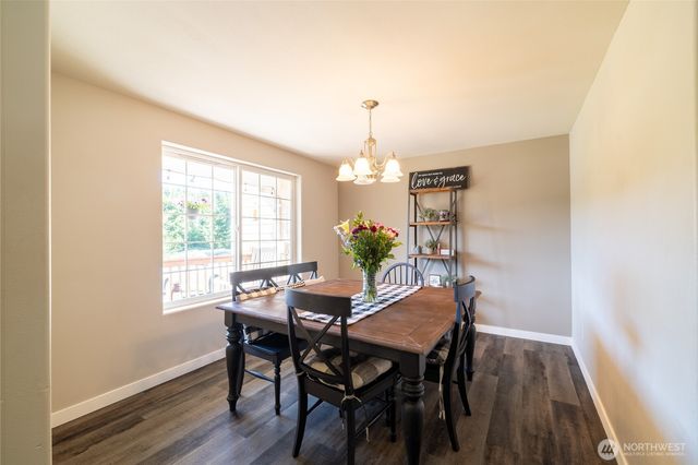 465 33 Sargent Road, Winlock, WA 98596