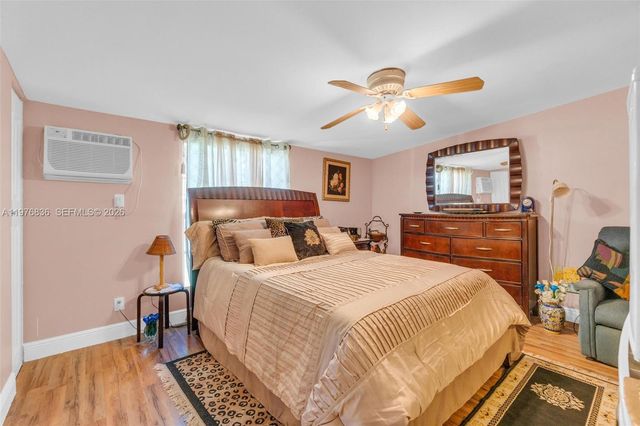 18201 SW 87th Avenue, Palmetto Bay, FL 33157
