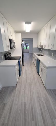 1200 SW 124TH 105-O, Pembroke Pines, FL 33027