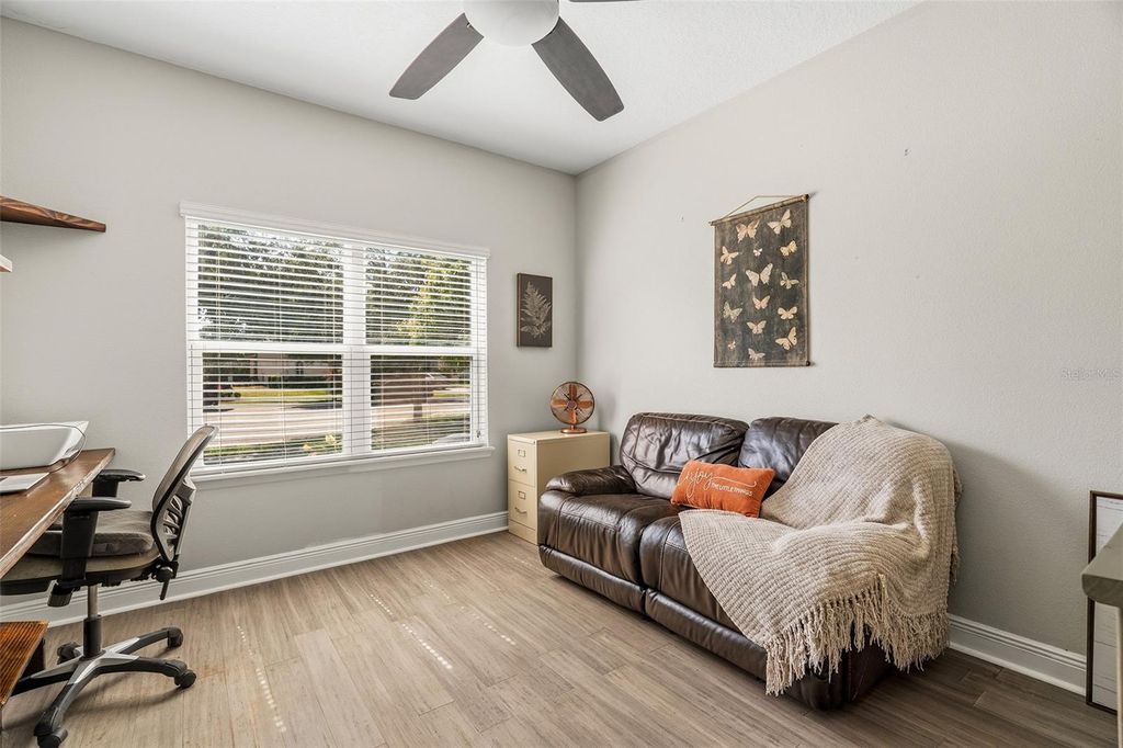 Image 12 of property listing at 3481 MIDDLEBROOK PL, St Cloud, FL 34773