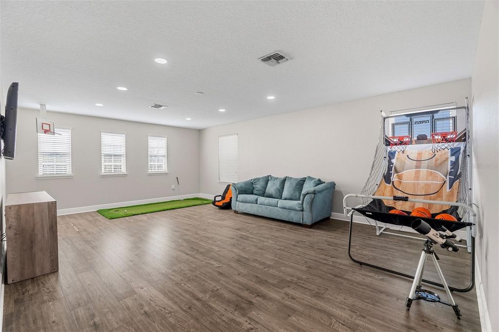 Image 17 of property listing at 3481 MIDDLEBROOK PL, St Cloud, FL 34773